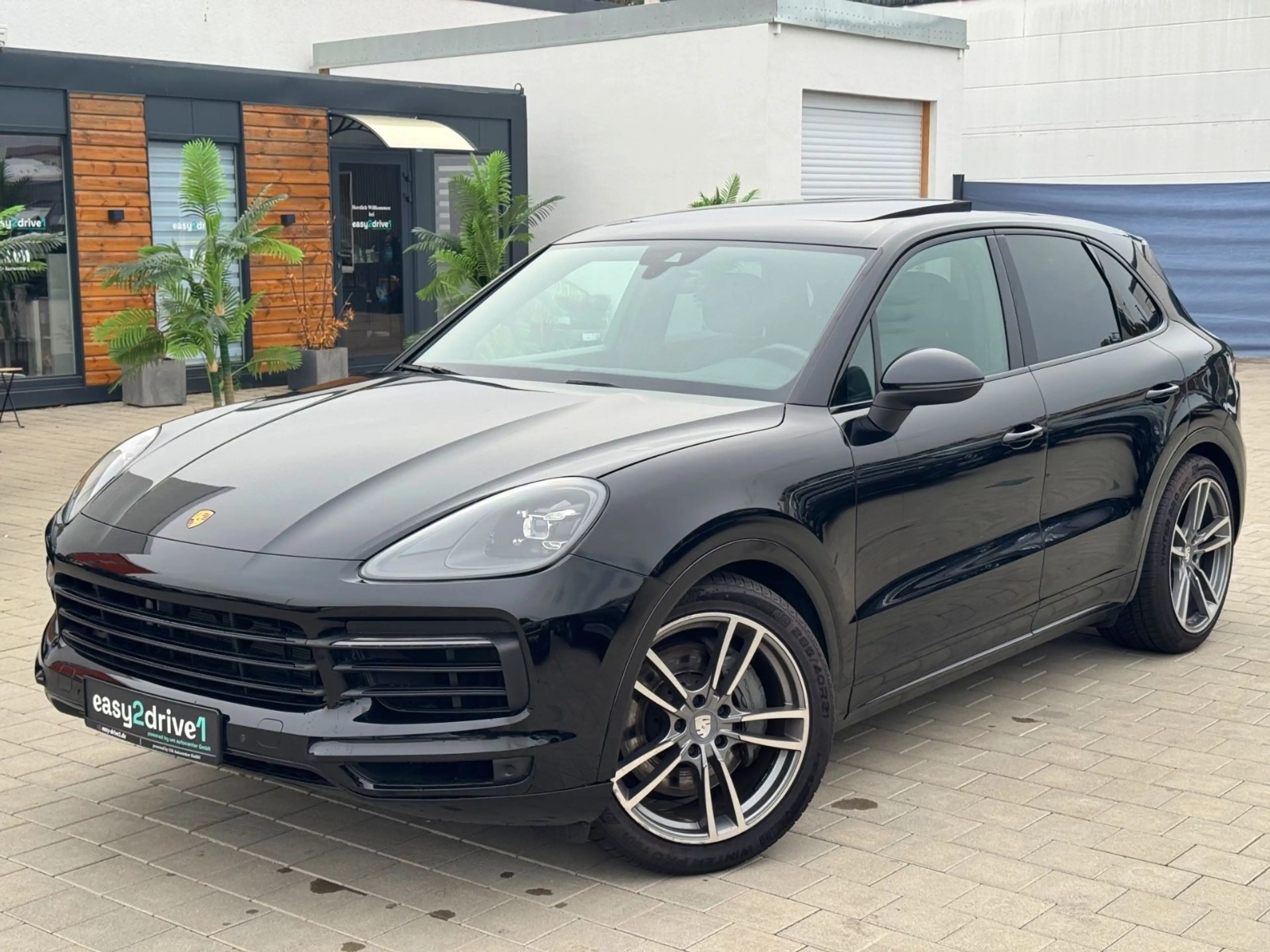 Porsche Cayenne S/PANO/BOSE/NAVI/CARPLAY/KEYLESS/LEDER — photo 3
