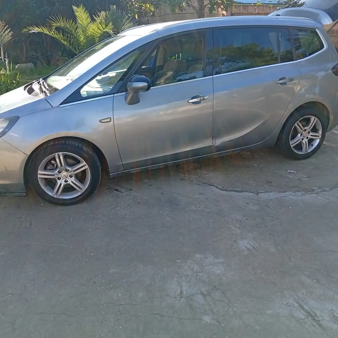 Opel Zafira Tourer 1.4 t Cosmo 120cv - 1