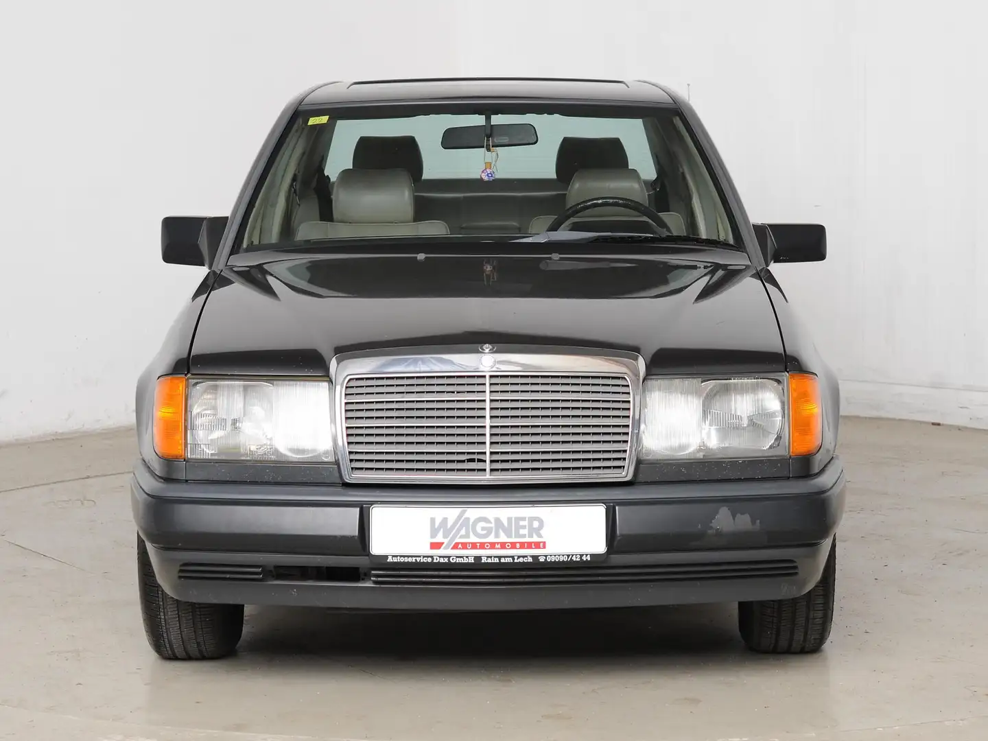 Mercedes-Benz 300 W 124 300 D Limousine *Automatik * SD* Grigio - 2
