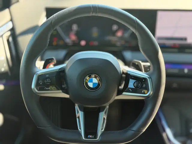 BMW X3 view 12