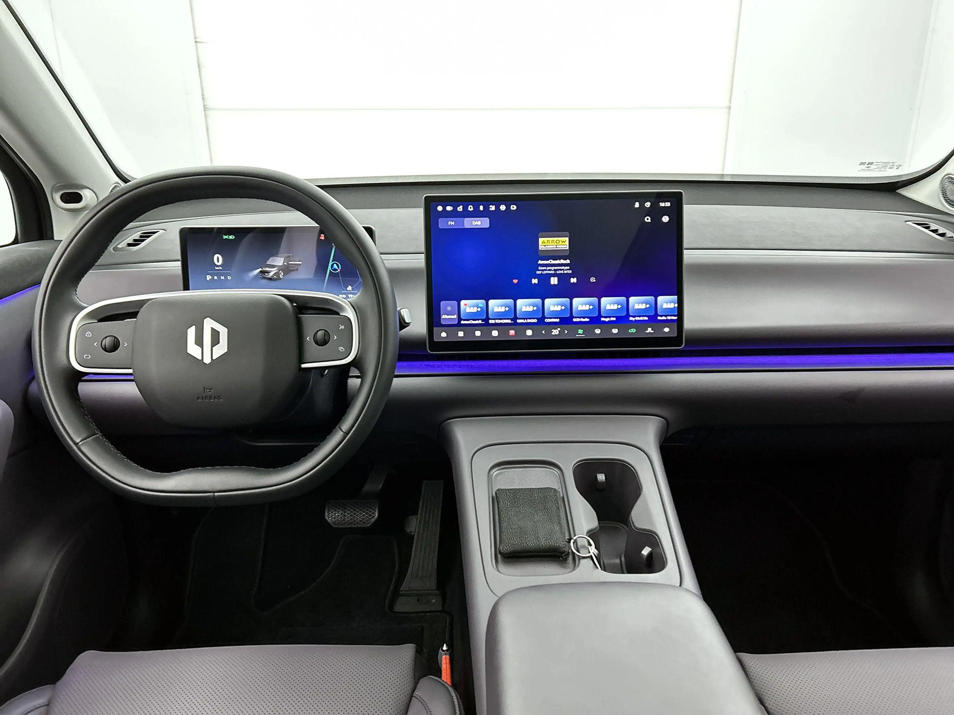 Leapmotor C10 218pk Design 69.9 kWh Automaat | Navigatie | Elekt — photo 11