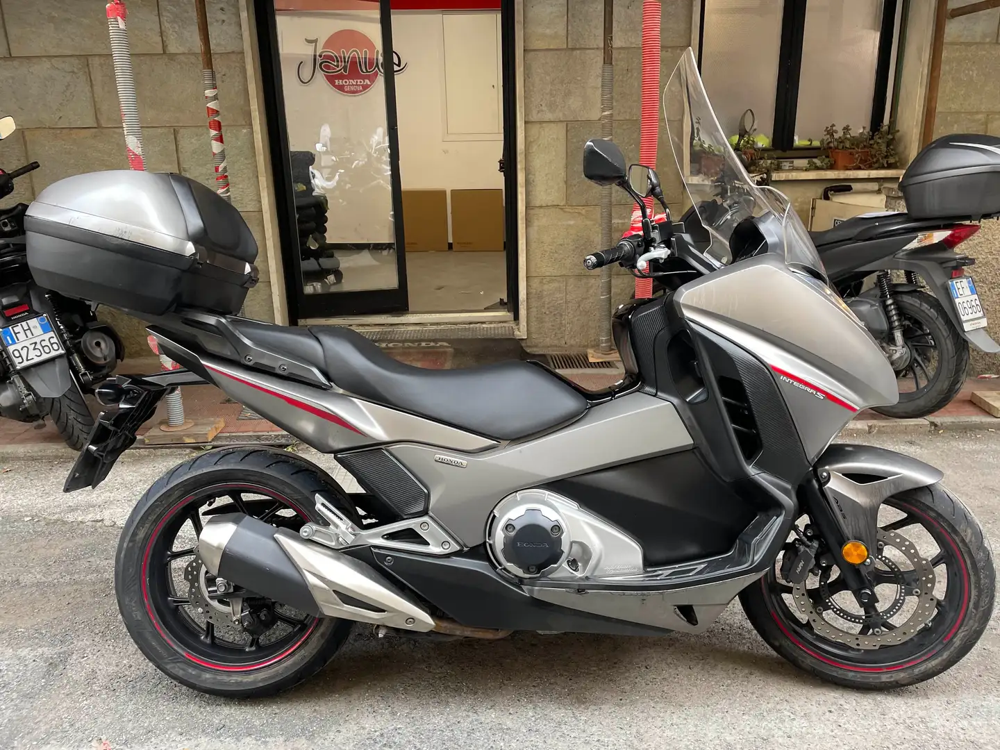 Honda Integra abs dct Grigio - 2