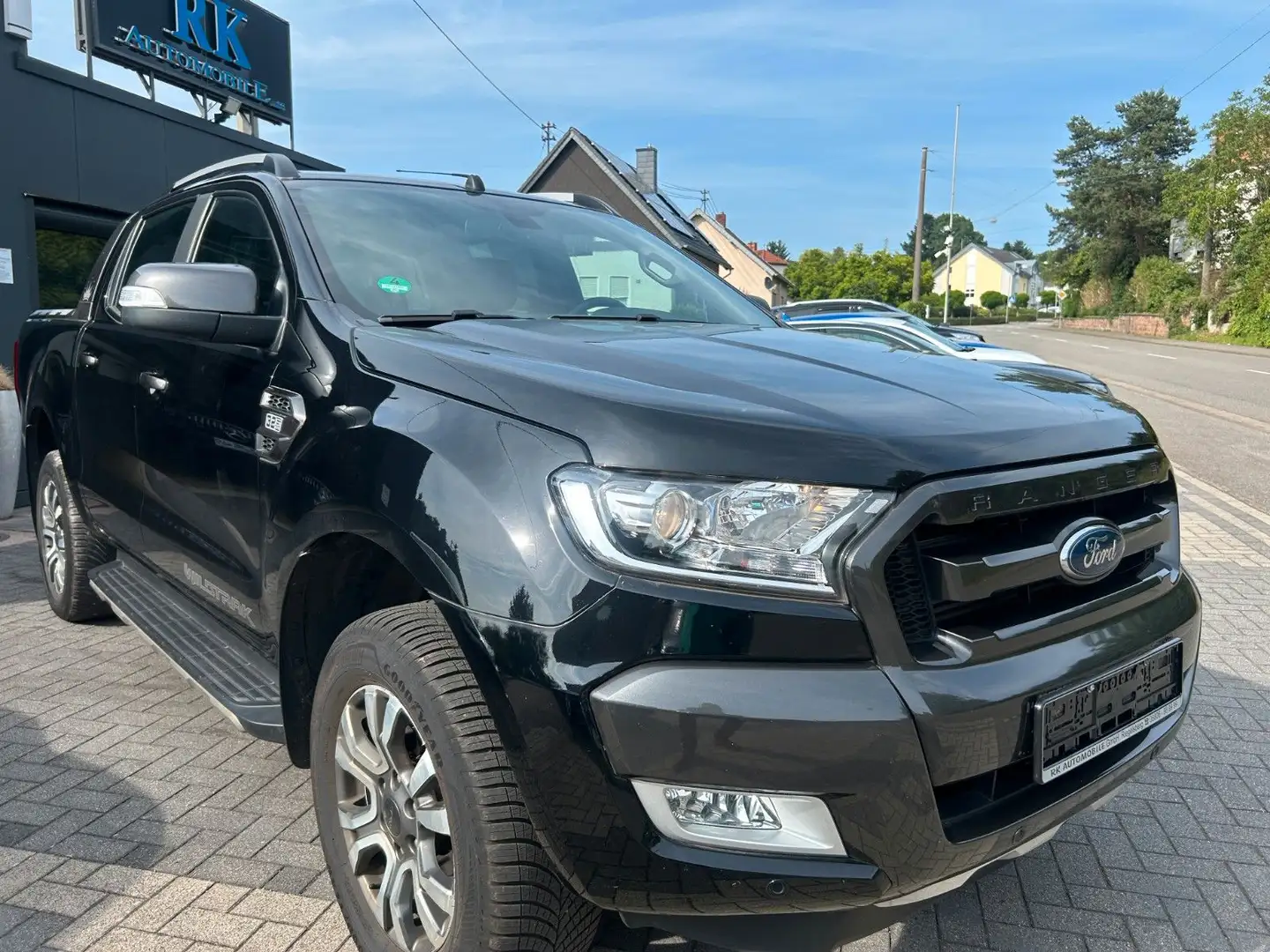 Ford Ranger Wildtrak Doppelkabine 4x4 Navi AHK Kamera Černá - 1
