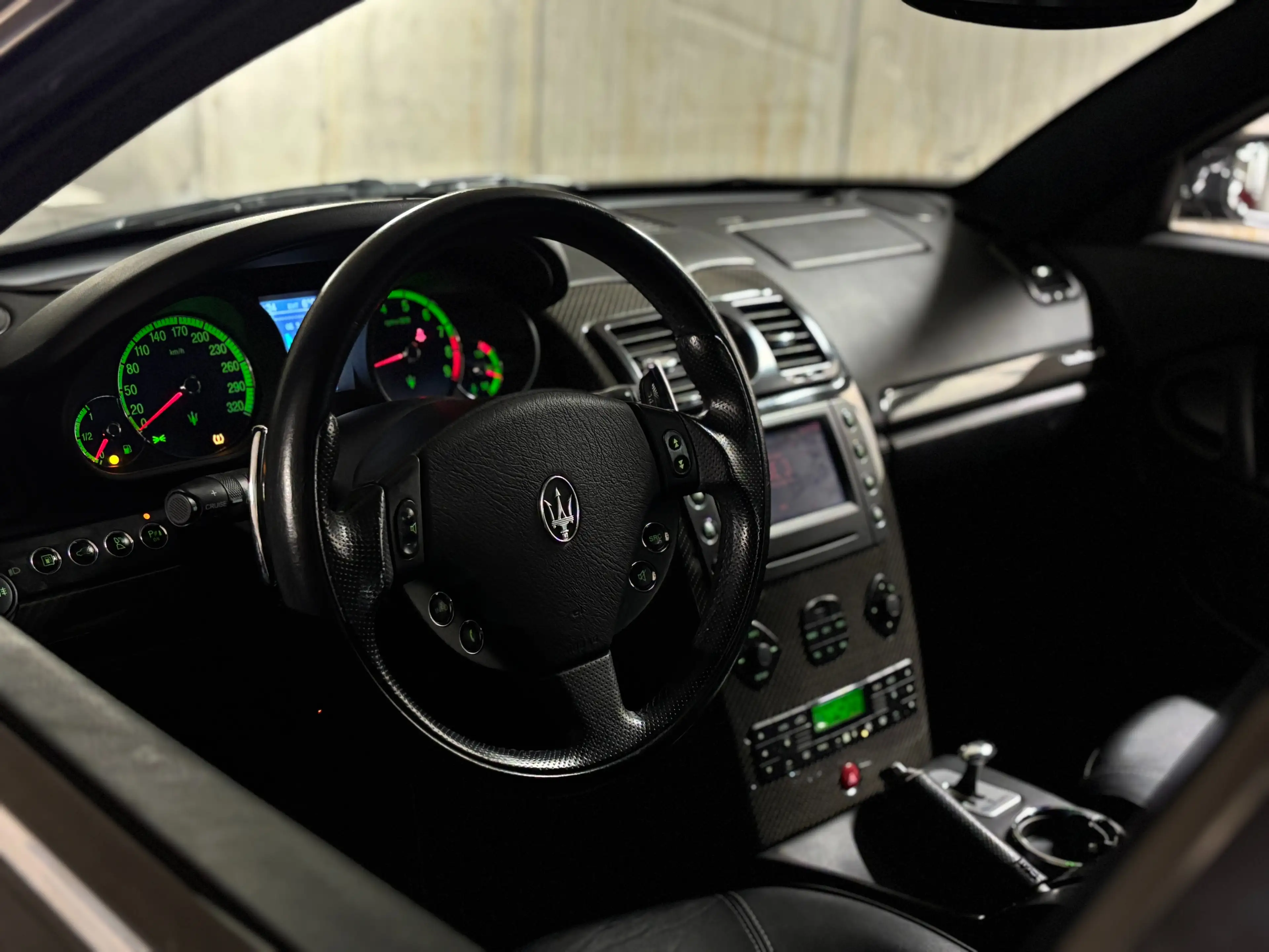 Maserati Quattroporte Basis — photo 6