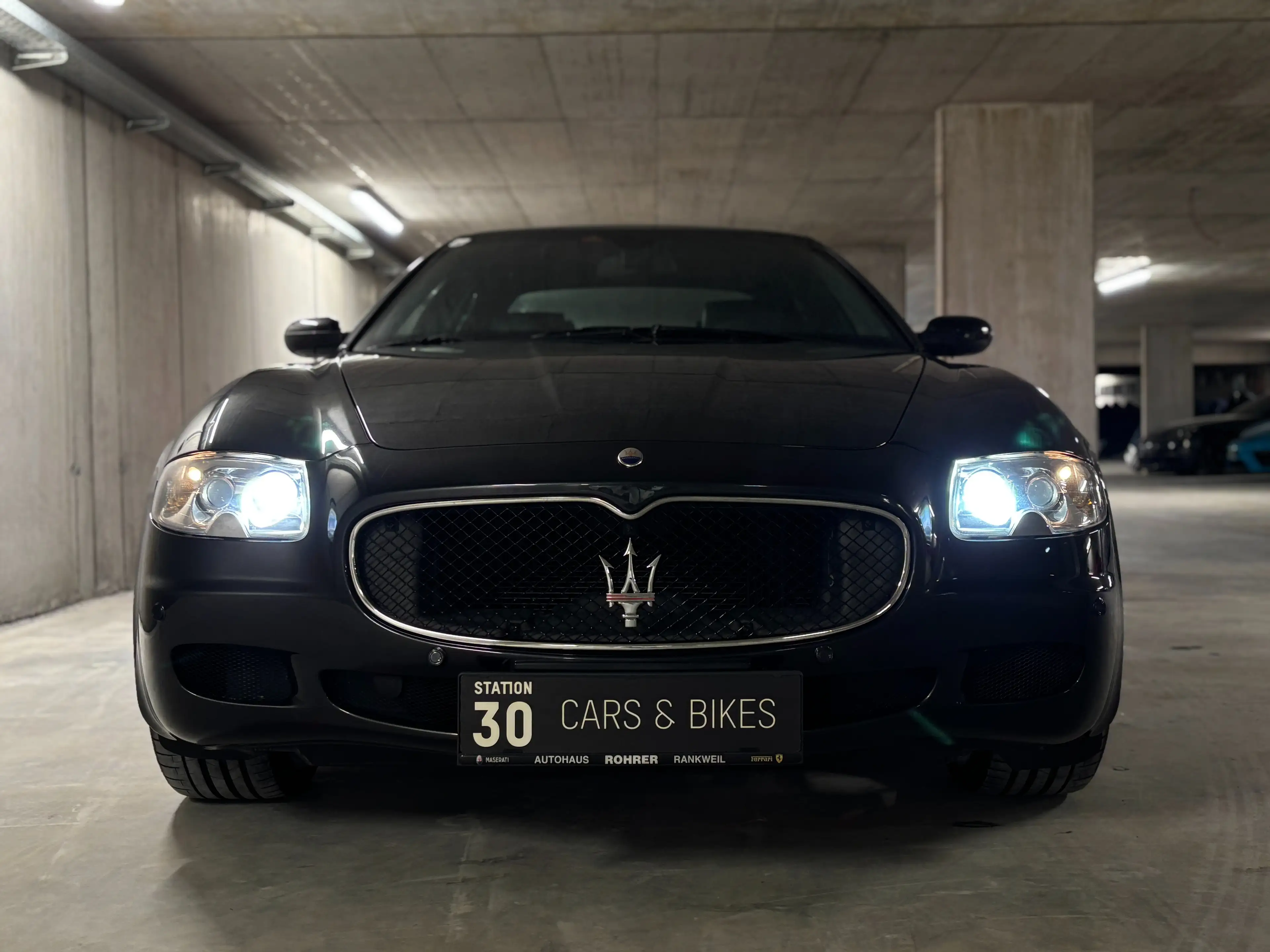 Maserati Quattroporte Basis — photo 13