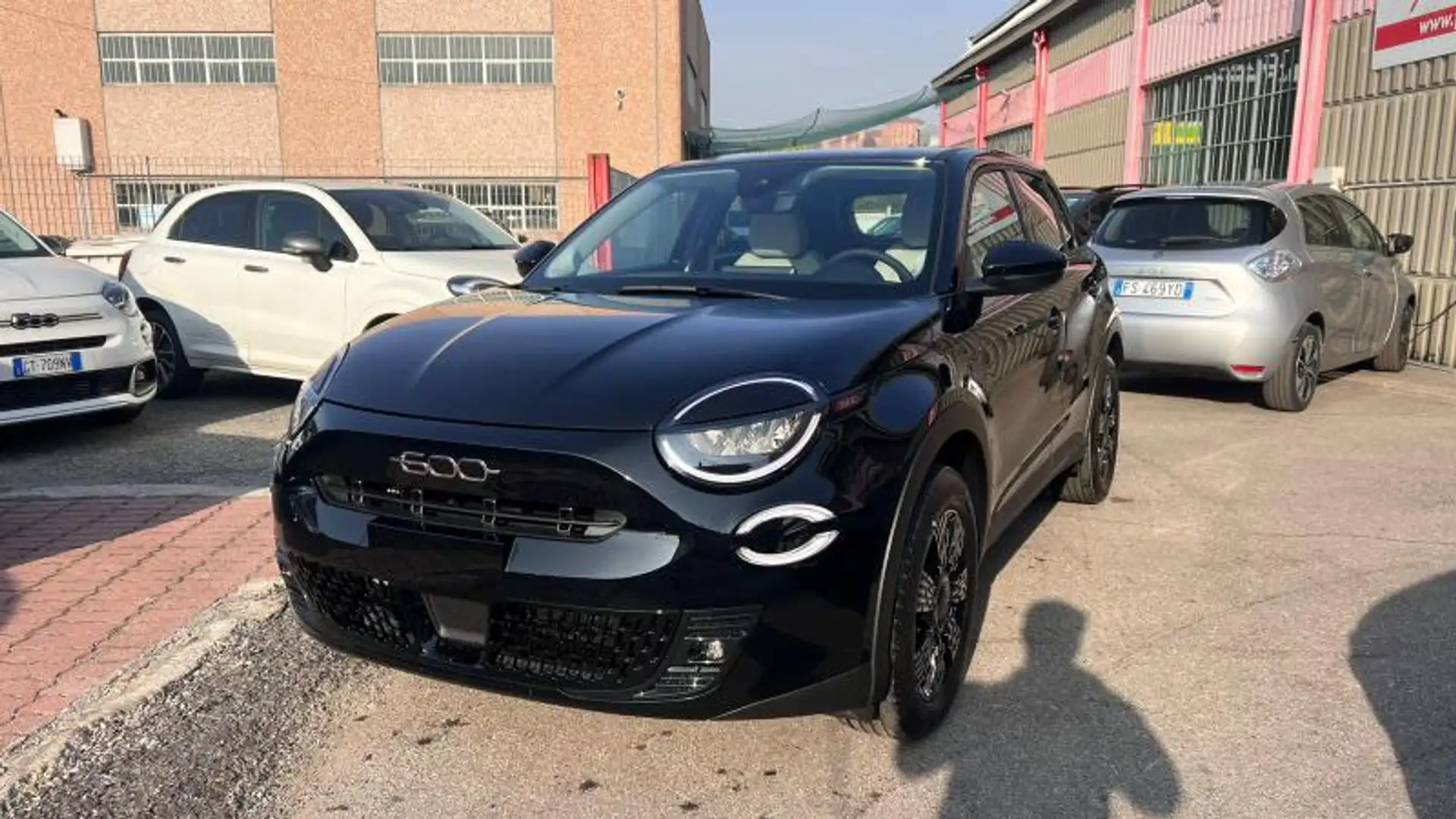 Fiat 600 1.2 hybrid 110cv auto Noir - 1
