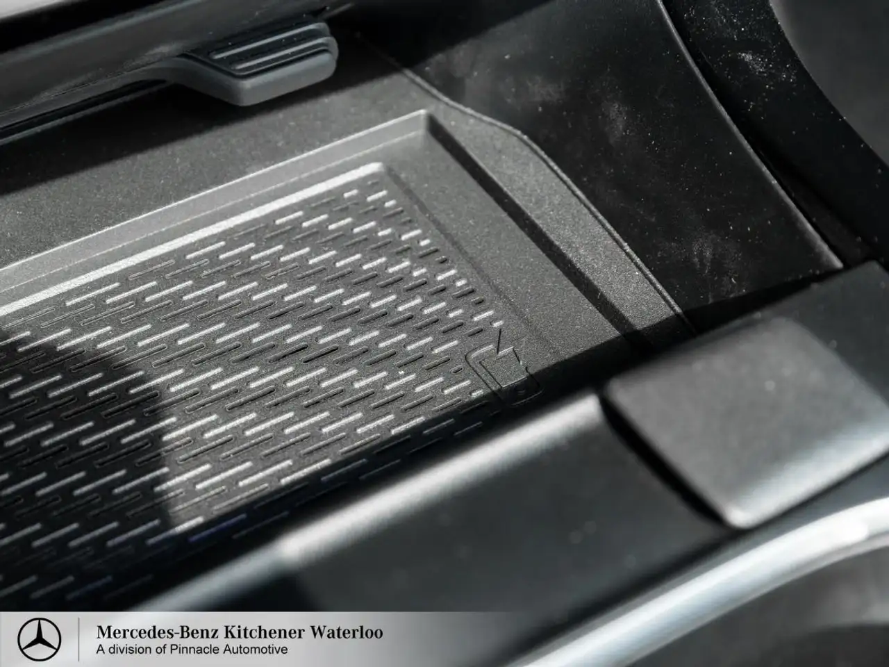 Mercedes-Benz CLA снимка Mercedes-Benz CLA