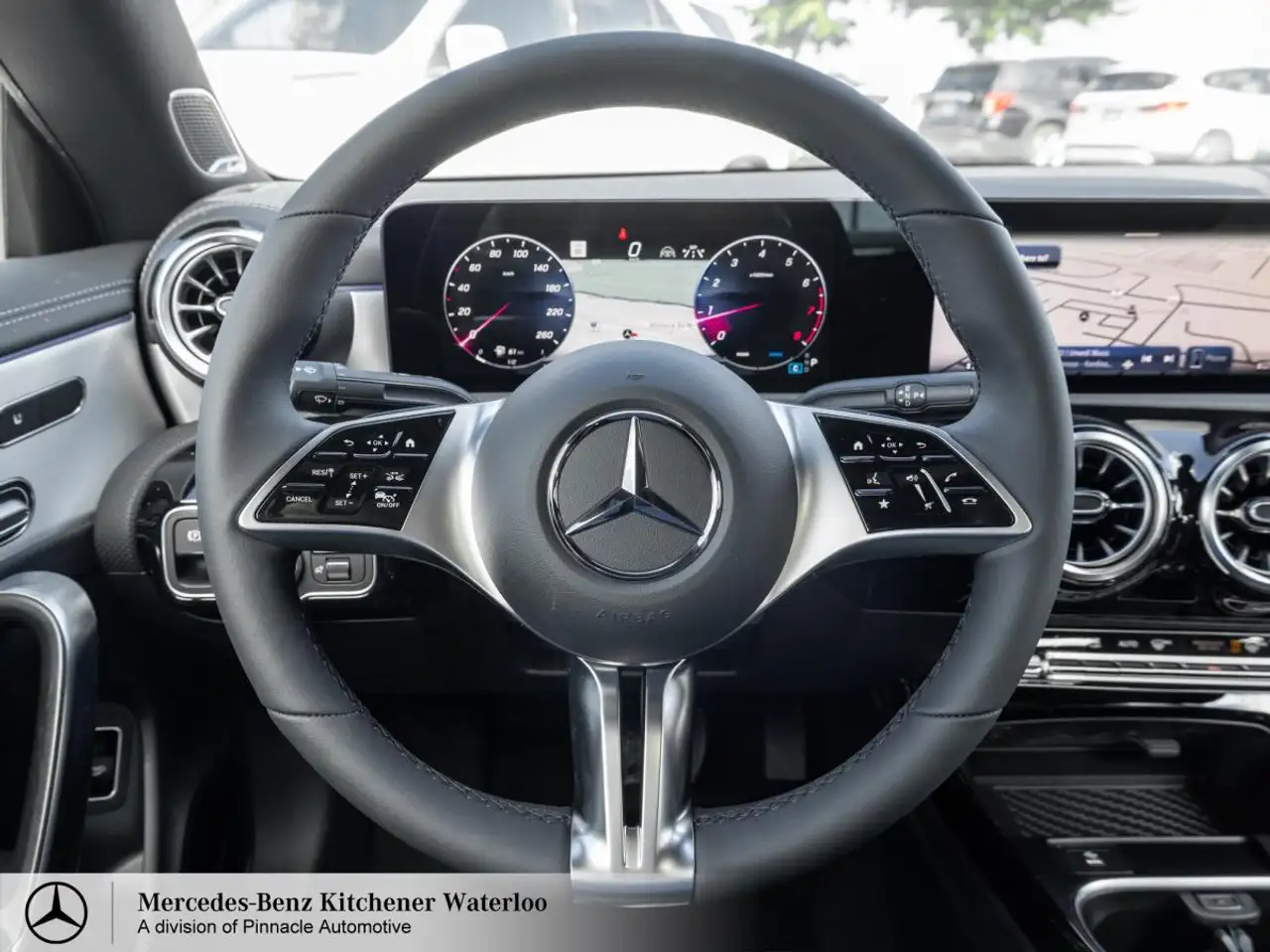 Mercedes-Benz CLA снимка Mercedes-Benz CLA