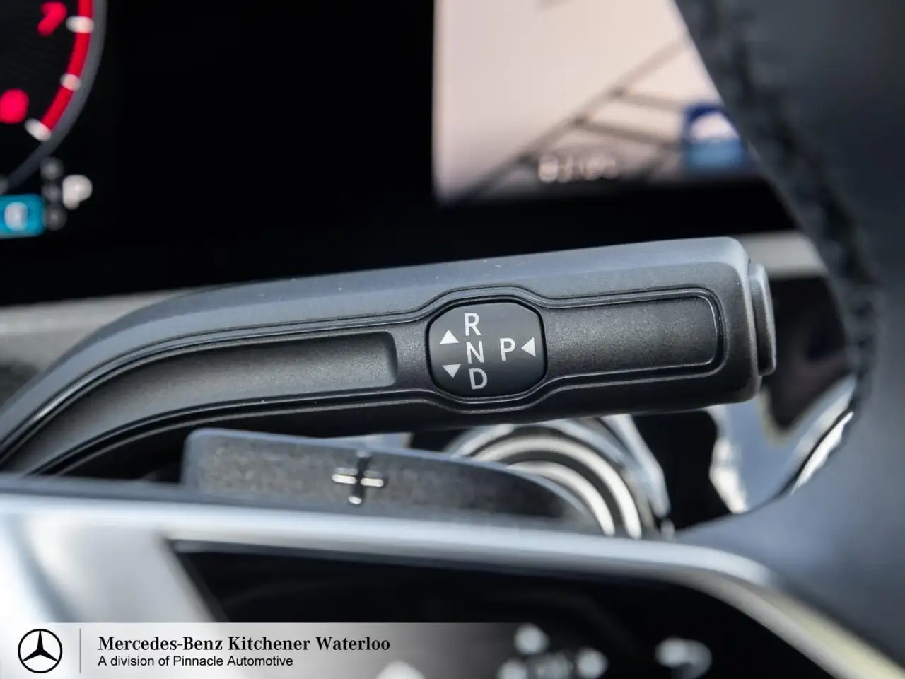 Mercedes-Benz CLA снимка Mercedes-Benz CLA