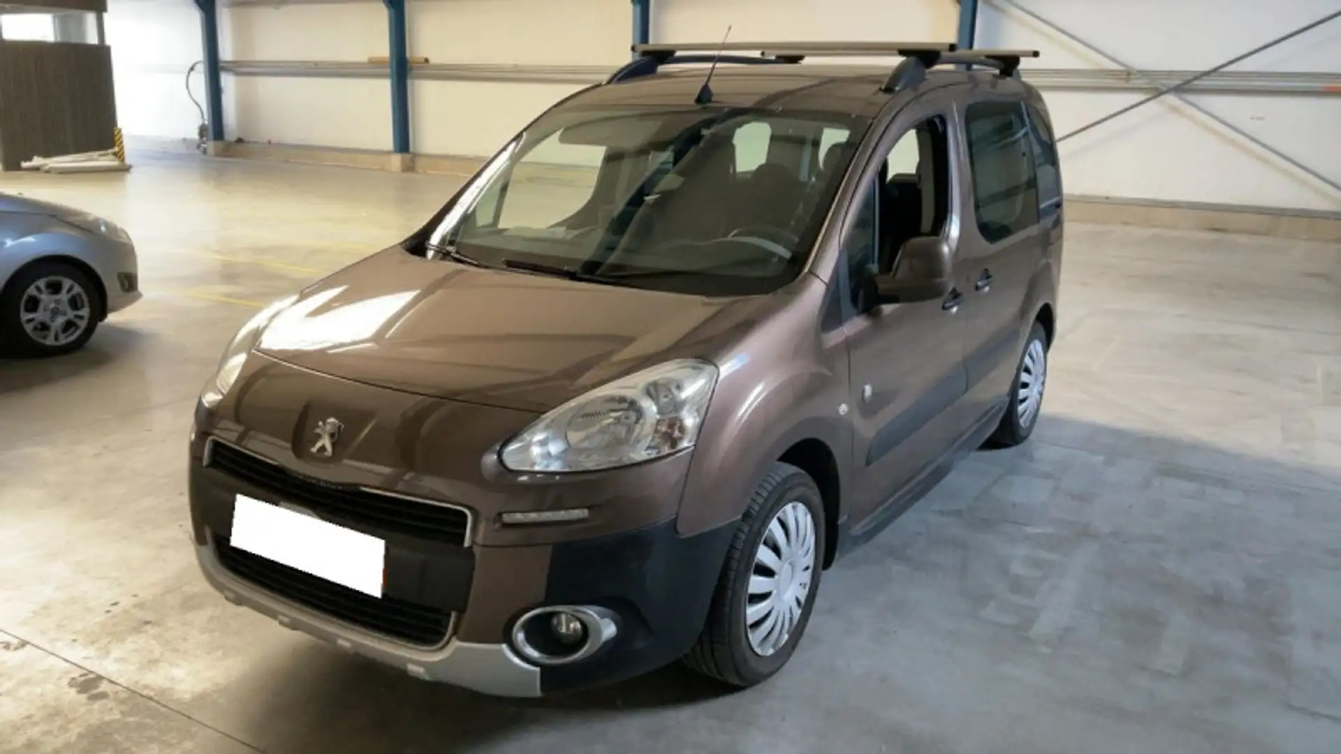 Peugeot Partner 120 L1 1.6 HDI FAP 90 outdoor Brun - 1