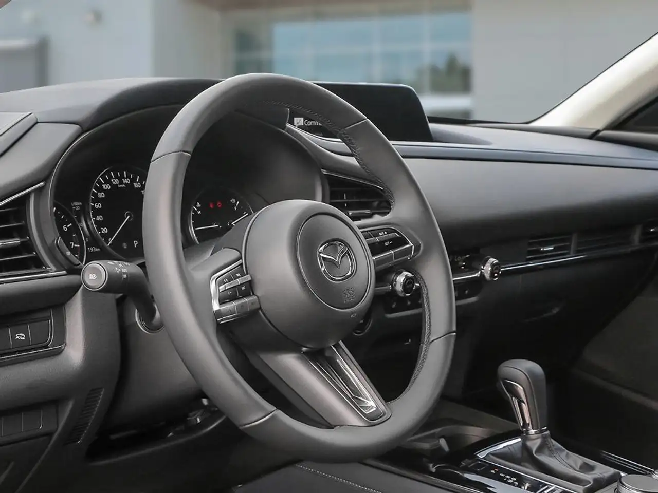 Mazda CX-30 снимка Mazda CX-30