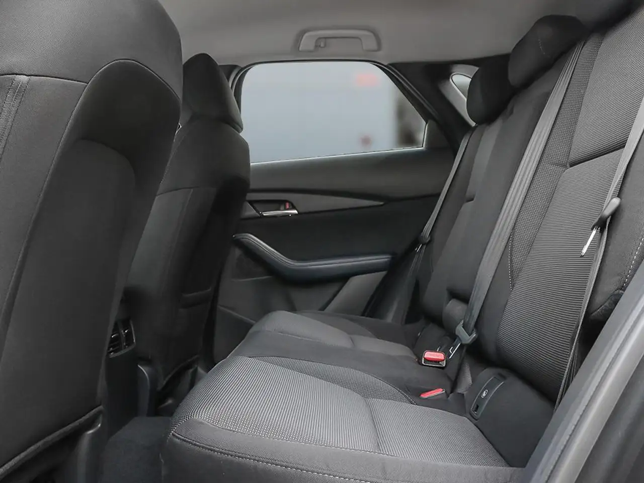 Mazda CX-30 снимка Mazda CX-30