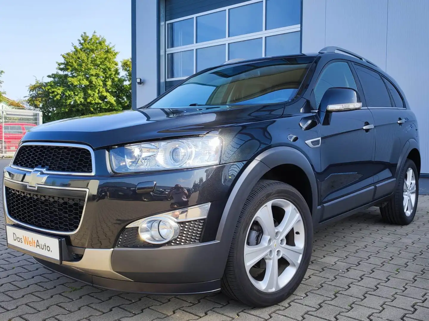 Chevrolet Captiva 2.2 D LTZ 4WD 7-Sitzer+Navi+AHK Noir - 1