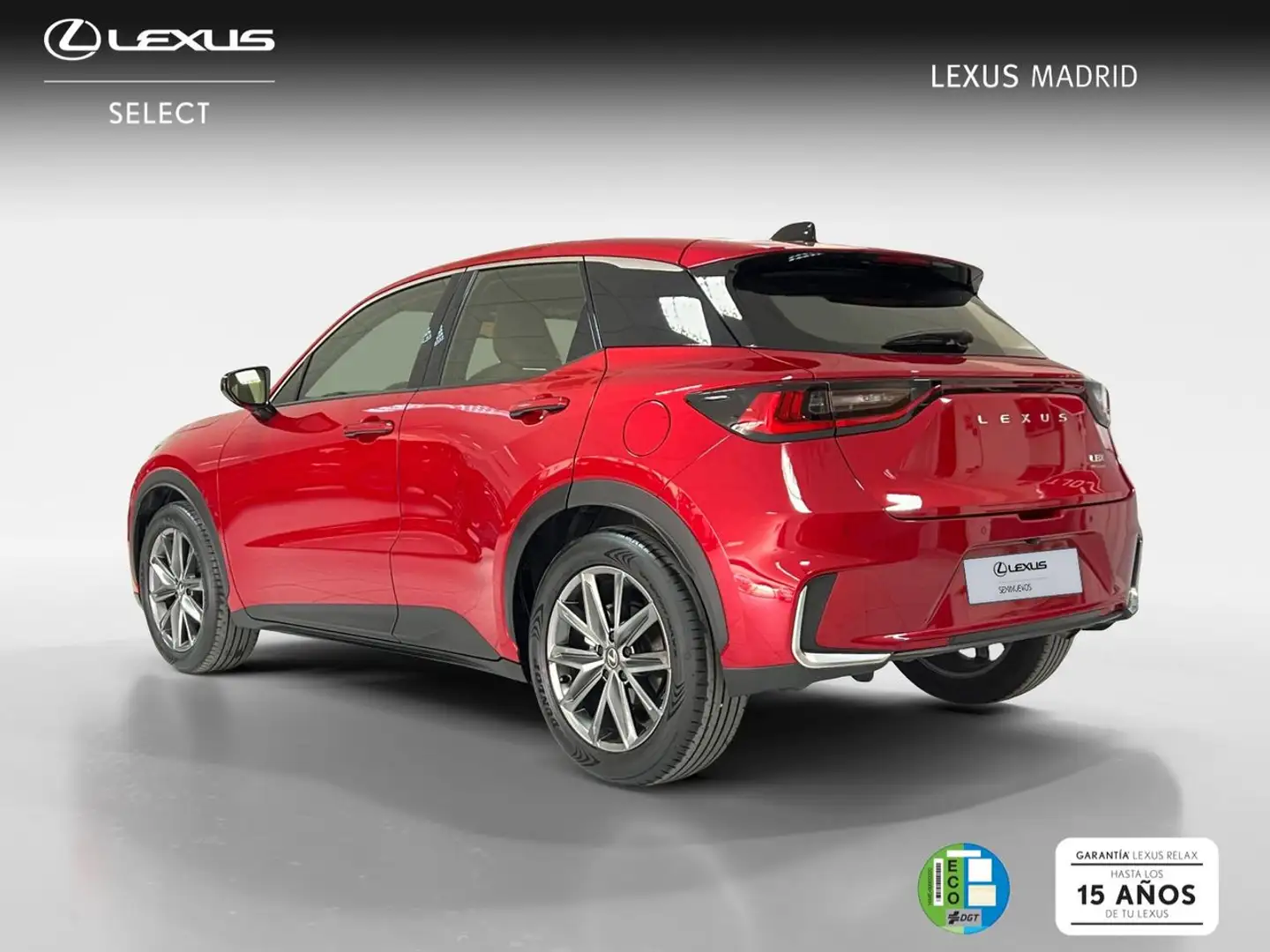 Lexus LBX 1.5 136cv HEV Elegant+ Rosso - 2