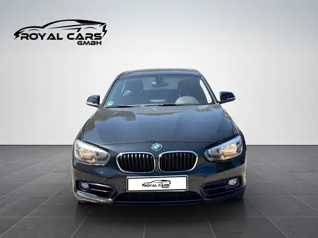 BMW 1 Series view 2