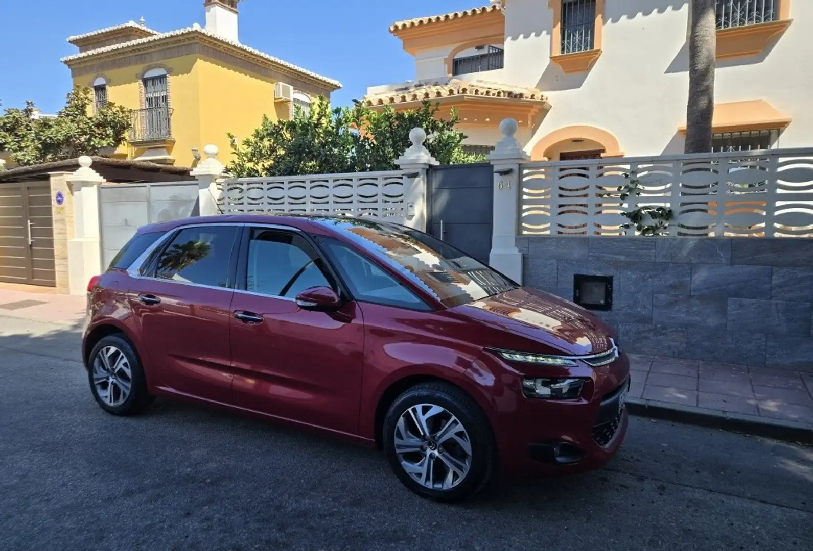 Citroen C4 G.Picasso 1.6e-HDi Intensive Plus 115 Burdeos - 1