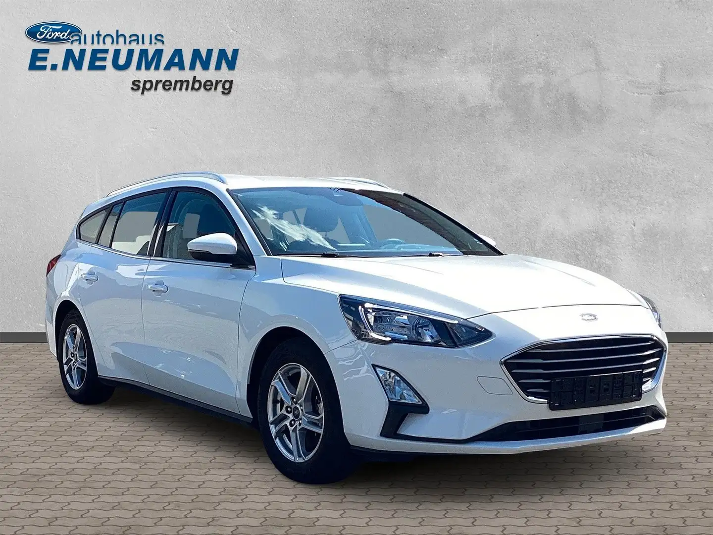 Ford Focus Turnier Cool & Connect Weiß - 2