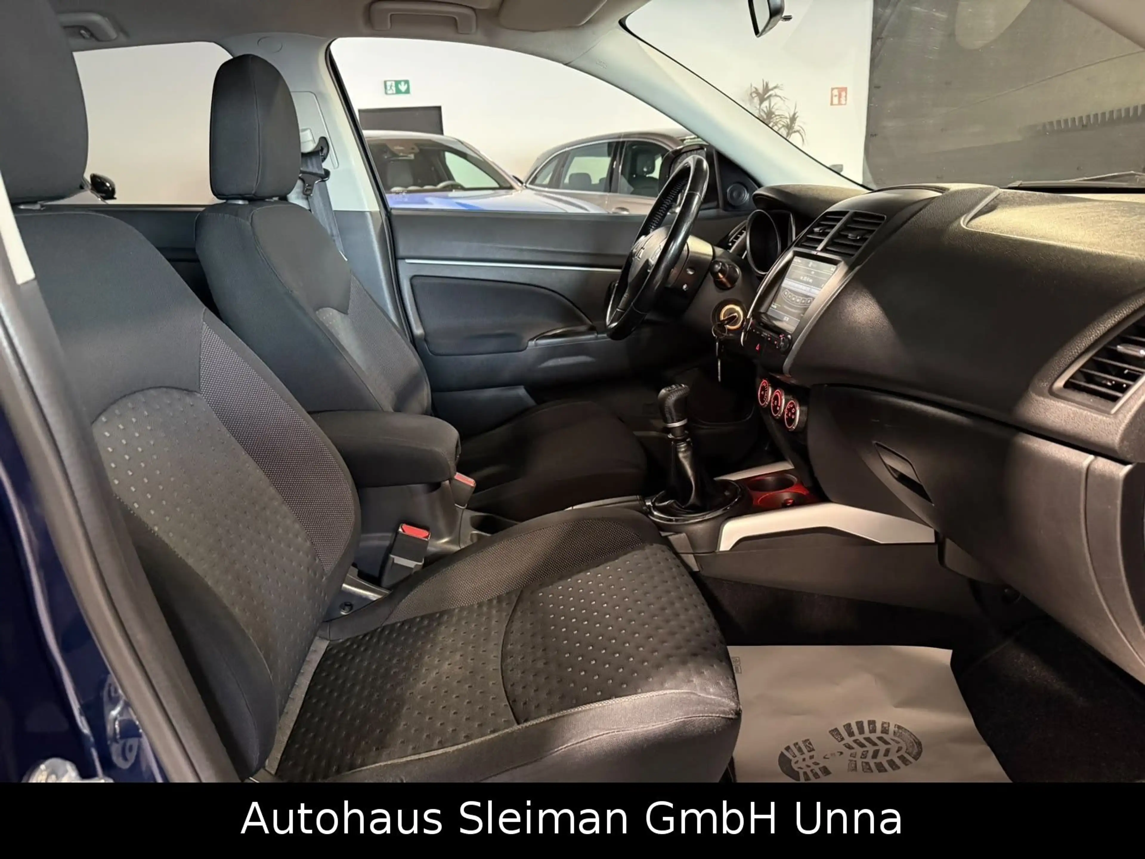 Mitsubishi ASX Intro Edition 2WD — photo 13