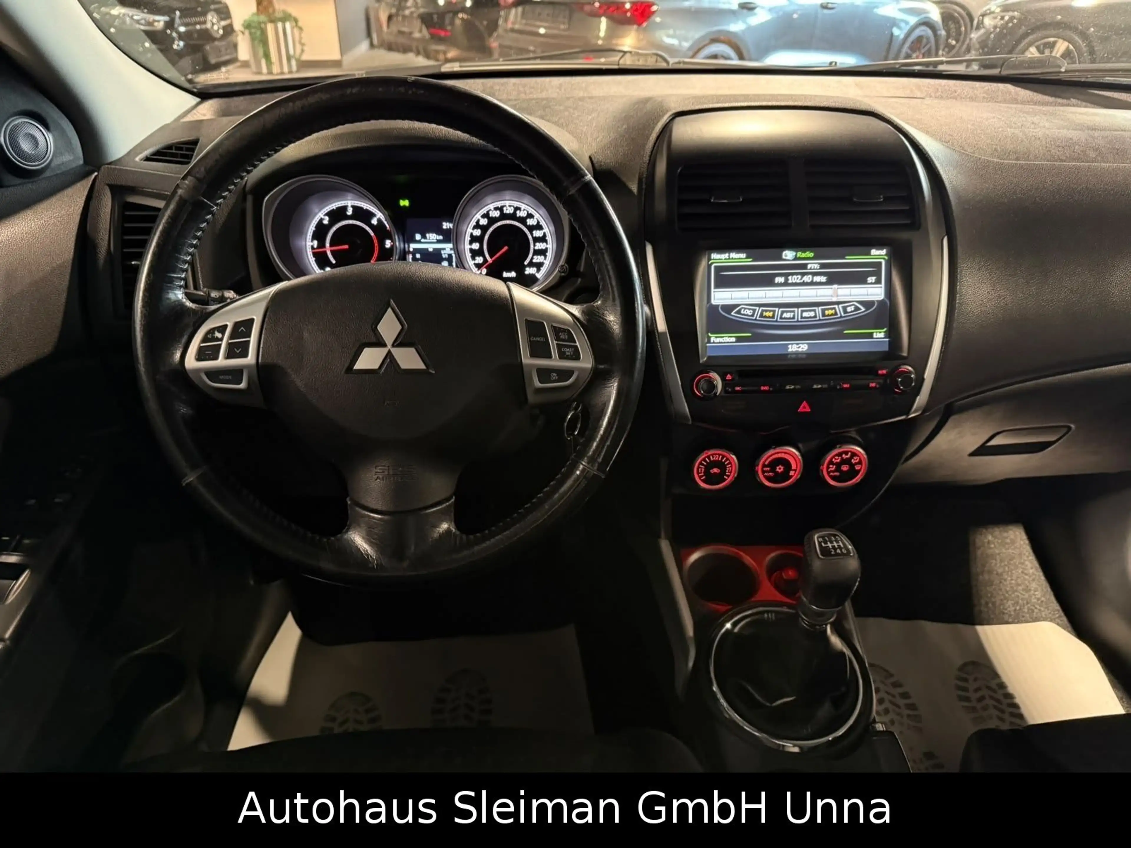 Mitsubishi ASX Intro Edition 2WD — photo 10