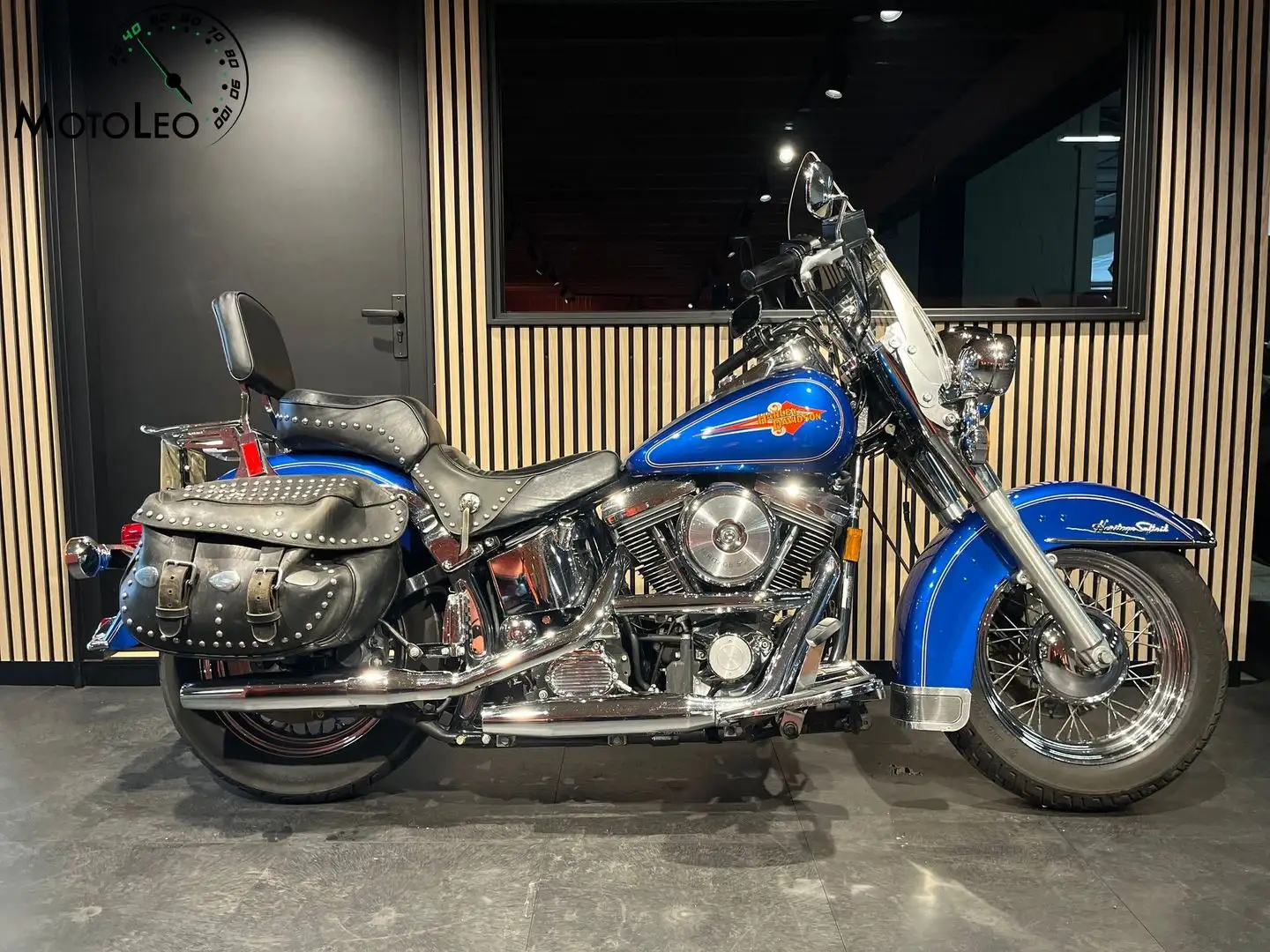 Harley-Davidson Heritage Softail CLASSIC FLSTC Blauw - 1