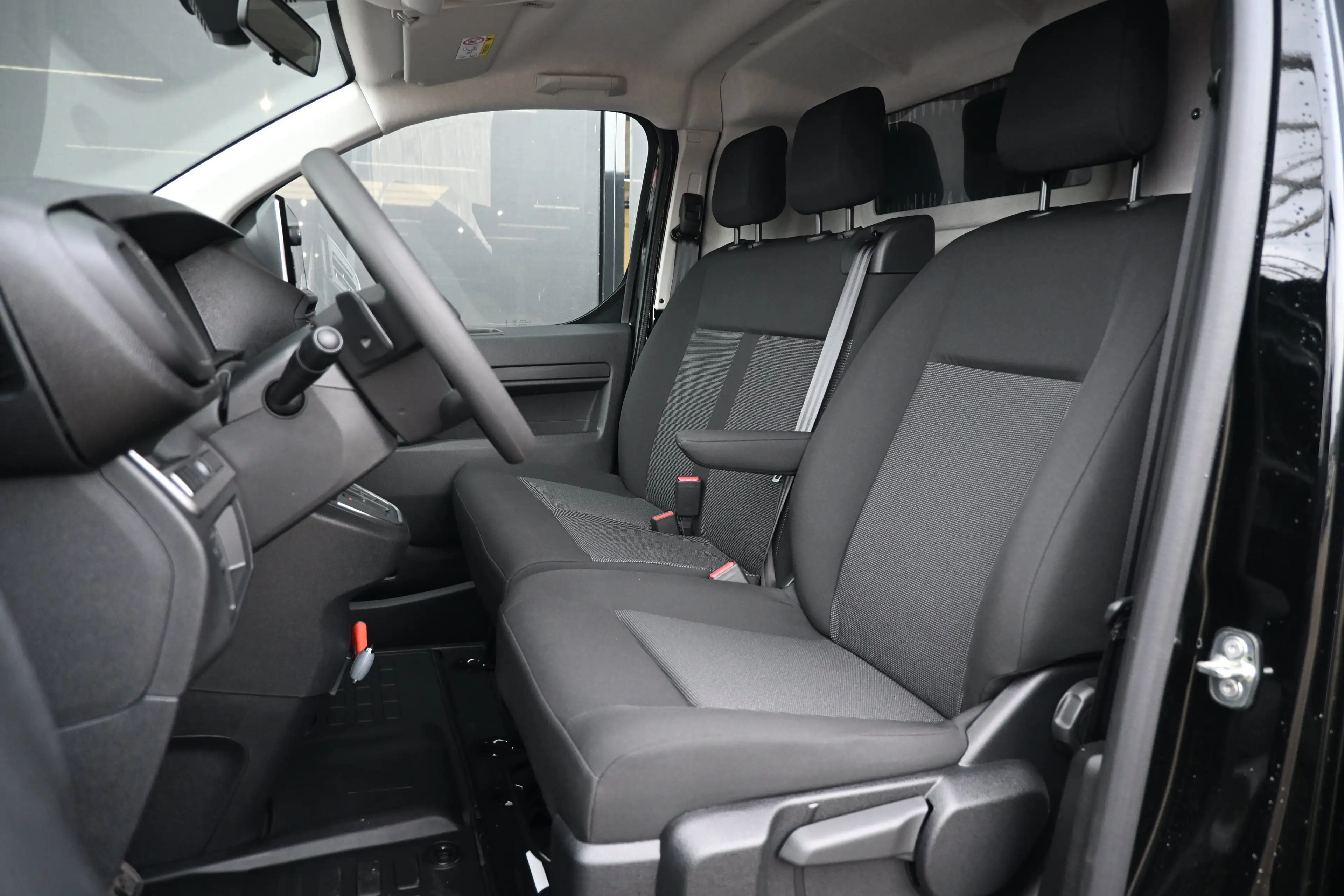 Peugeot e-Expert EV L3 75kWh 3 Fase DEMO-DEAL! | Betimmering | Navi — photo 7