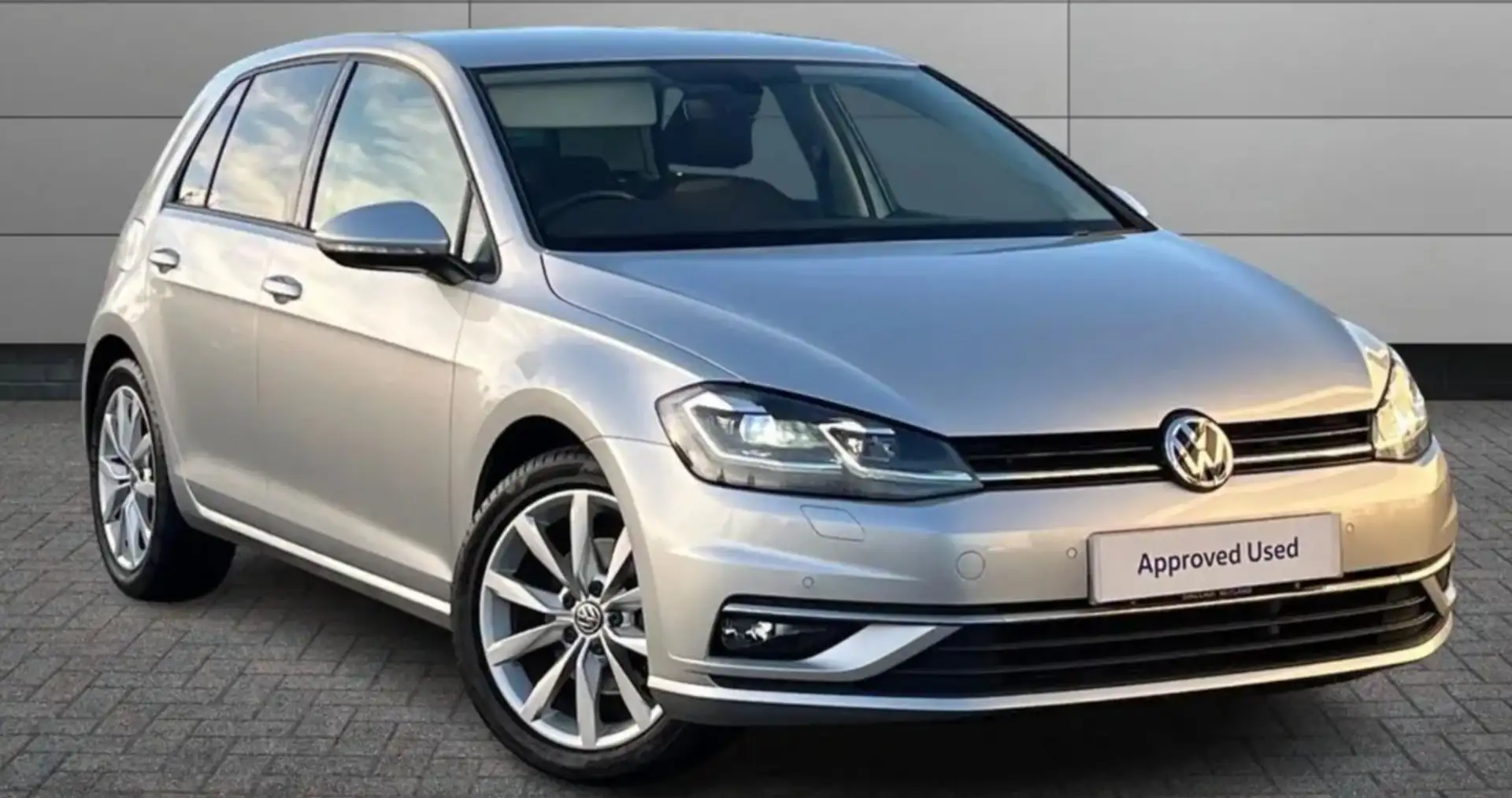 Volkswagen Golf Golf Comfortline 1,2 TSI Comfortline Gold - 1