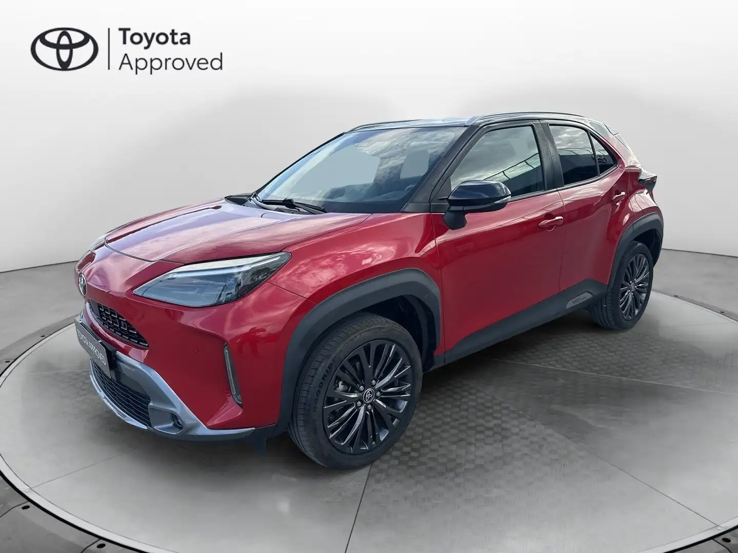 Toyota Yaris Cross Yaris Cross 1.5 Hybrid 5p. E-CVT Adventure Rouge - 1