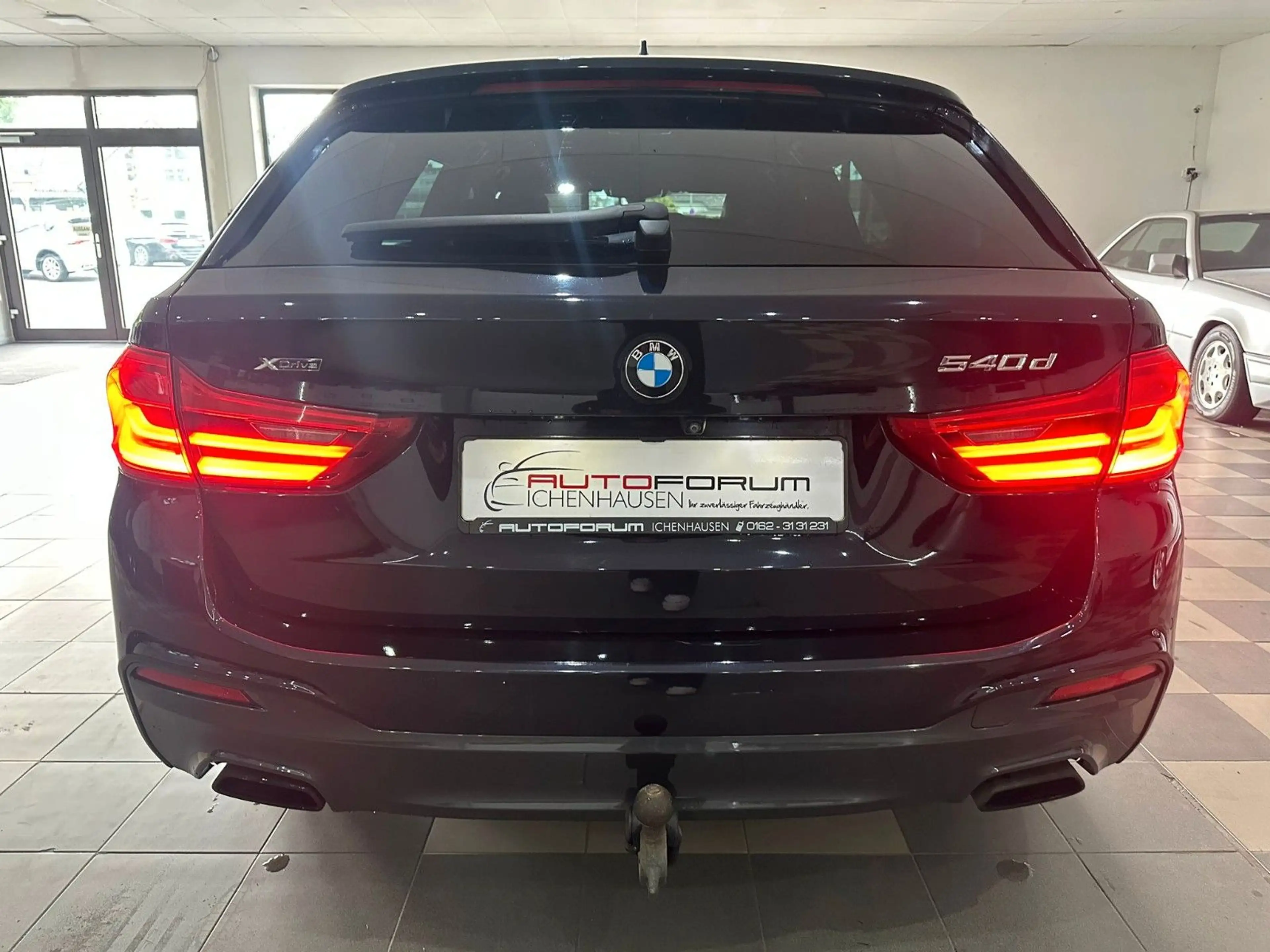 BMW 540 d xDrive M Sport — photo 5