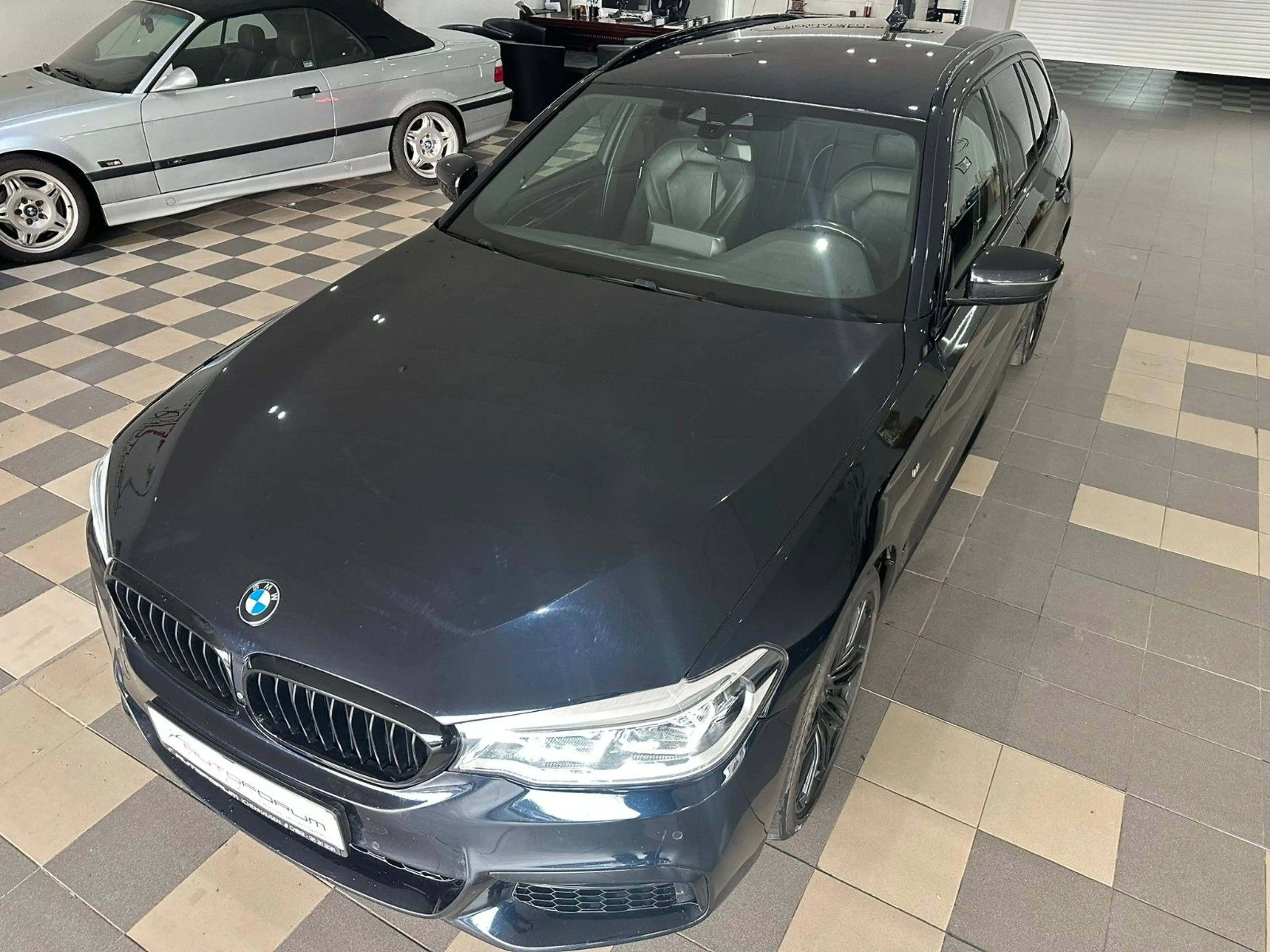 BMW 540 d xDrive M Sport — photo 10