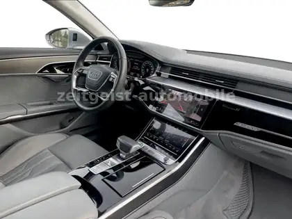 Annonce voiture d'occasion Audi A8 - CARADIZE