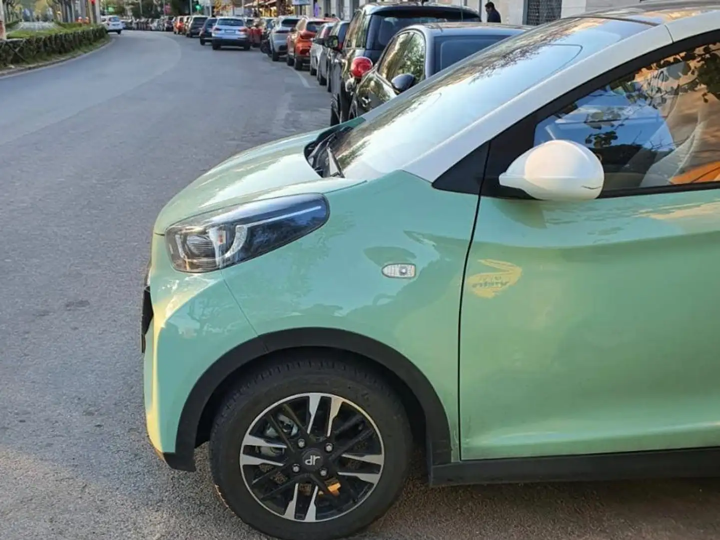 DR Automobiles DR1.0 Zielony - 1