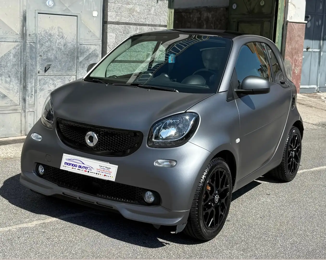 smart forTwo 1.0 70 cv Twinamic  SUPER PASSION UFFICIALE Grigio - 1