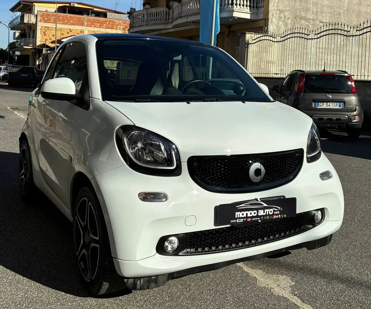 smart forTwo 0.9 90 CV TWINAMIC TURBO PRIME UFFICIALE Bianco - 1