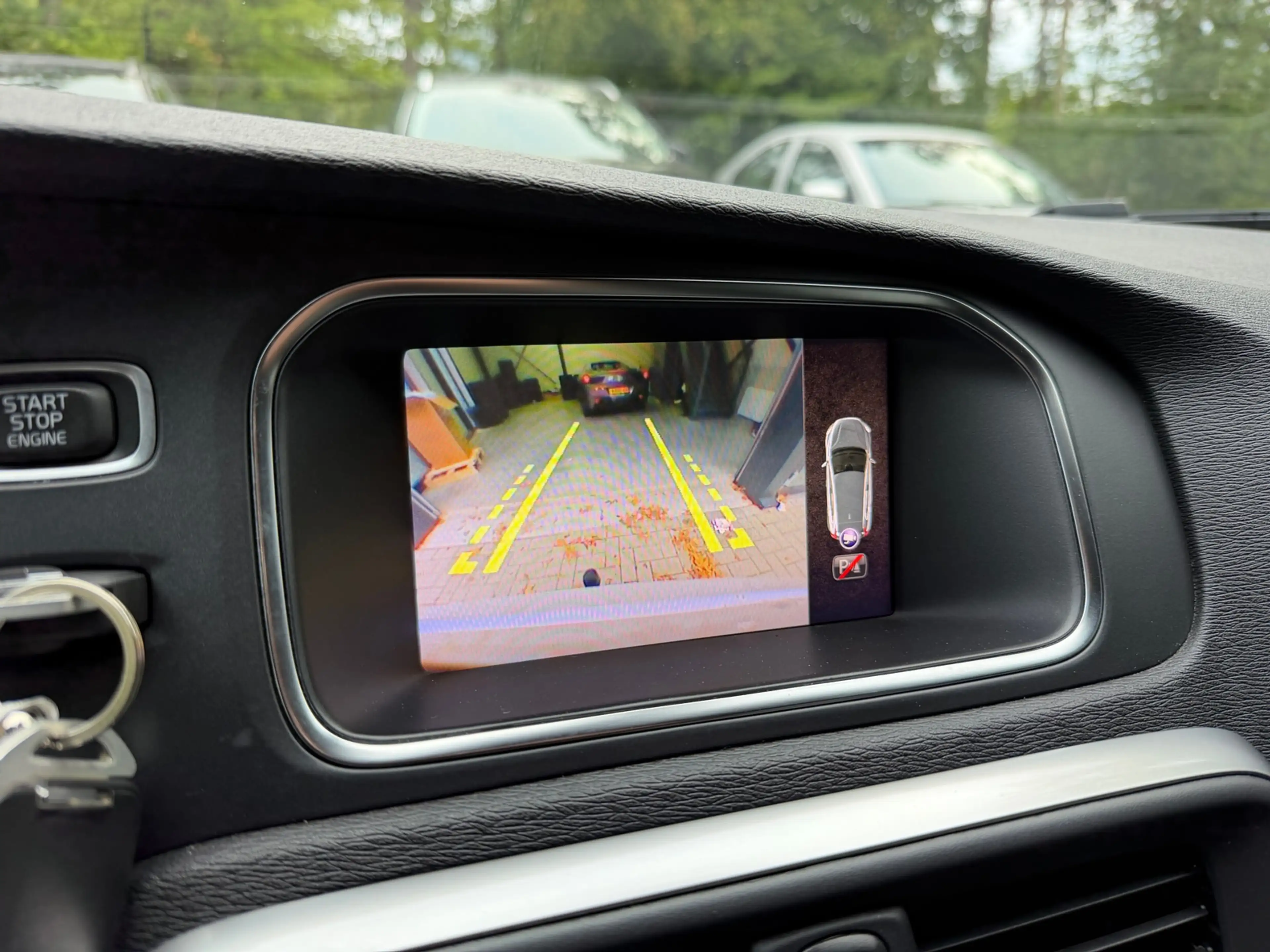 Volvo V40 2.0 T4 Business Sport — photo 15