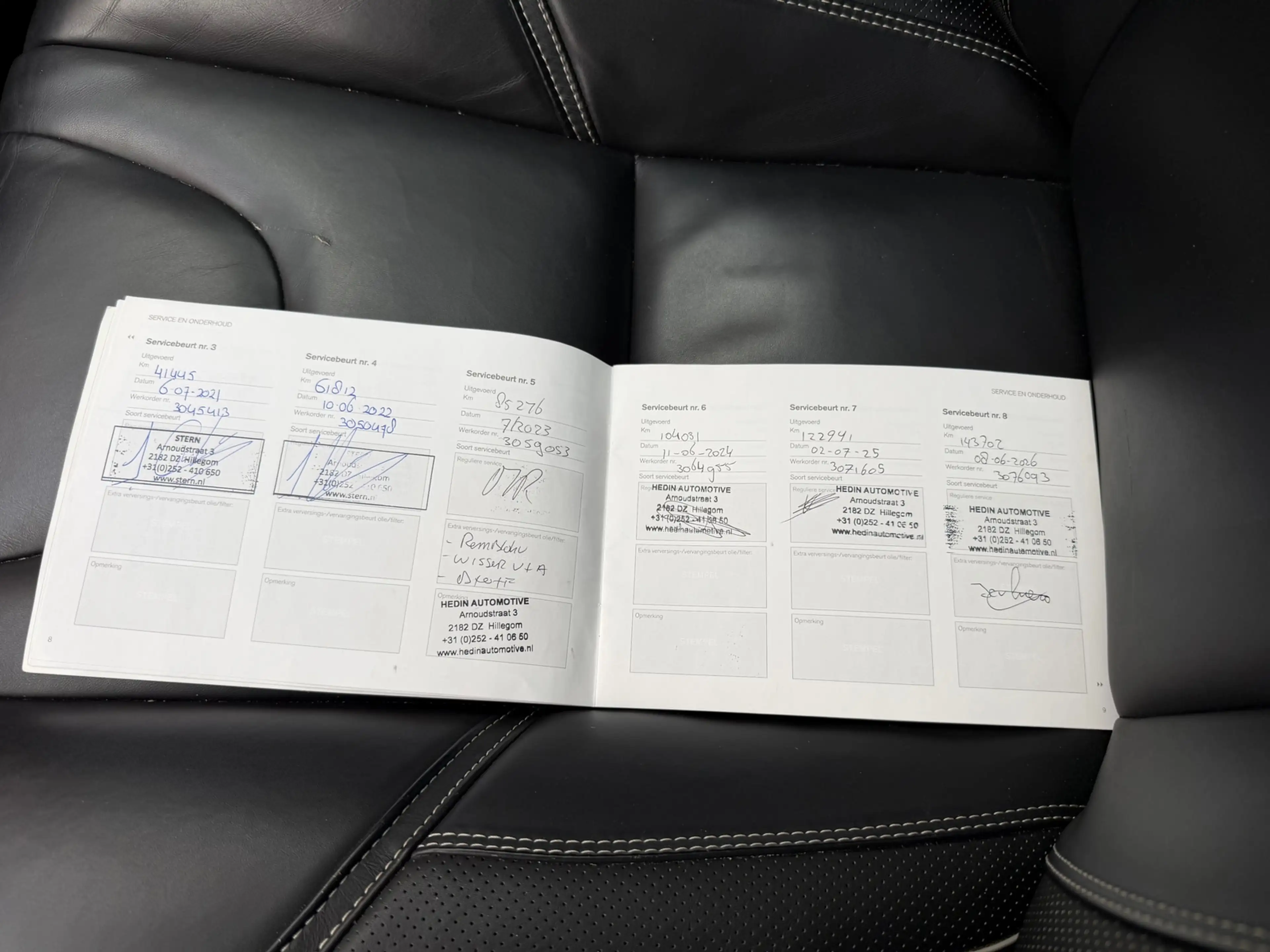 Volvo V40 2.0 T4 Business Sport — photo 23