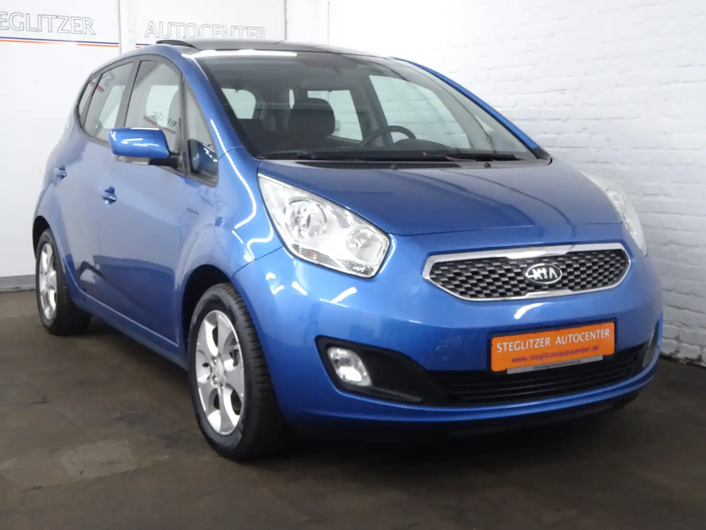 Kia Venga 1.4 Spirit Klima/Pano/PDC/SHZ/LM/AWR/BT/MFL Blau - 2