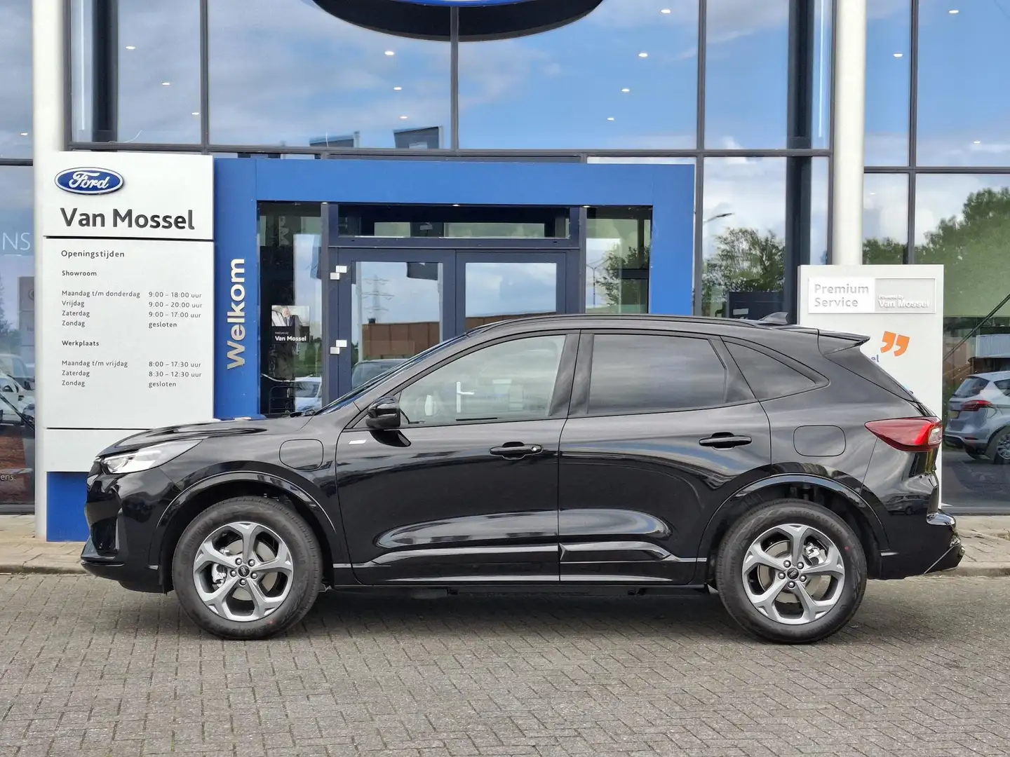 Ford Kuga 2.5 PHEV ST-Line | Voorraad | 243PK | Automaat | P Zwart - 2