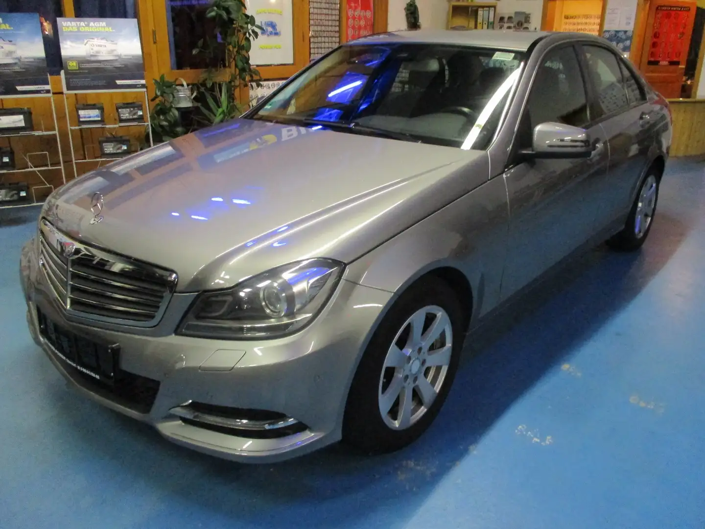Mercedes-Benz C 220 Diesel CDI DPF 7G-TRONIC Elegance - 1
