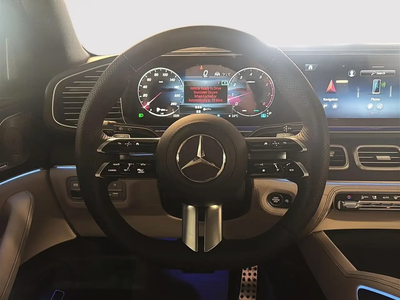Mercedes-Benz GLS снимка Mercedes-Benz GLS