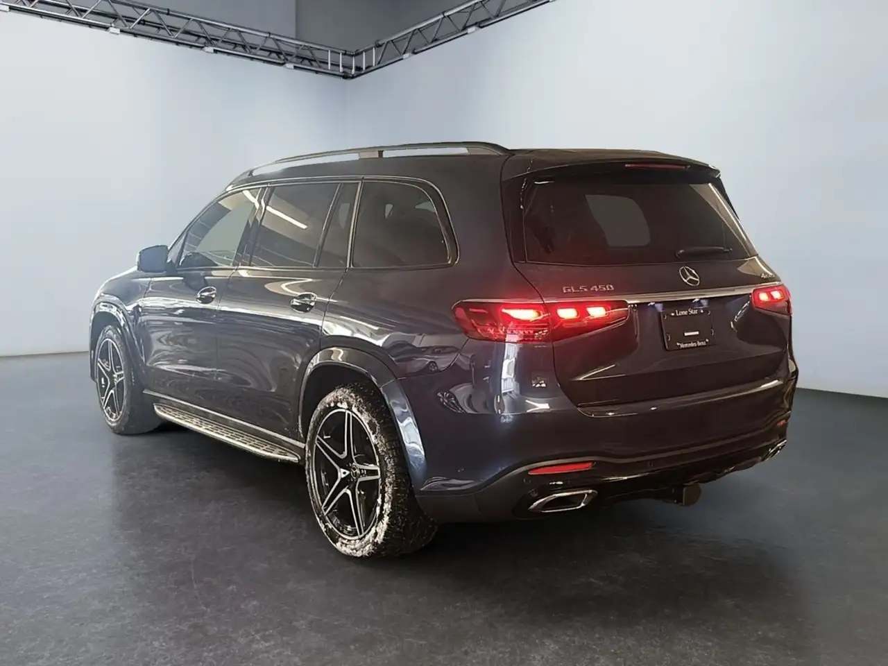 Mercedes-Benz GLS снимка Mercedes-Benz GLS