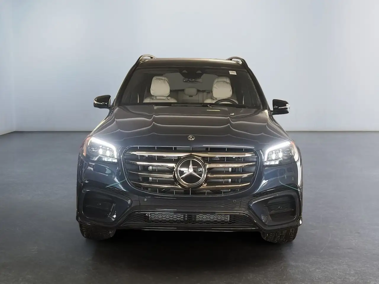 Mercedes-Benz GLS снимка Mercedes-Benz GLS