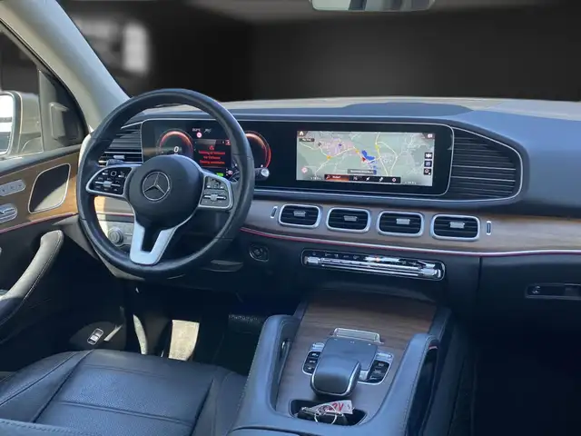 Mercedes-Benz Gle view 11