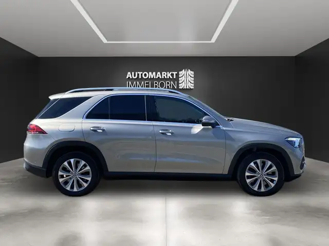 Mercedes-Benz Gle view 9