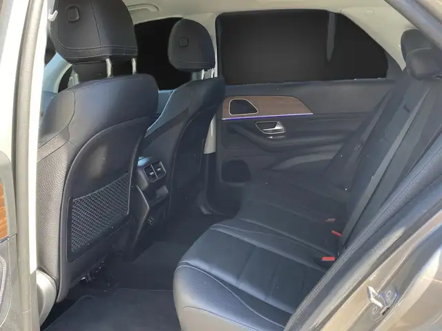 Mercedes-Benz Gle view 15