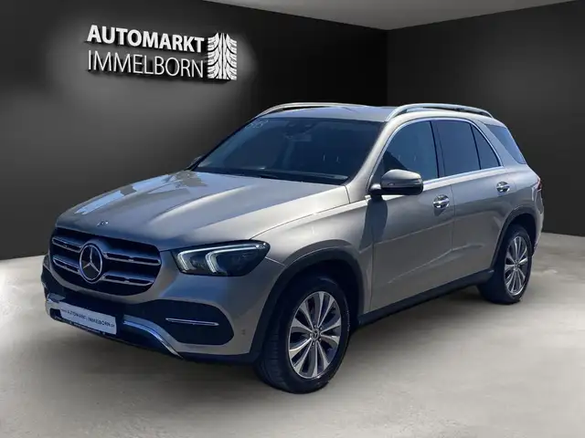 Mercedes-Benz Gle view 4