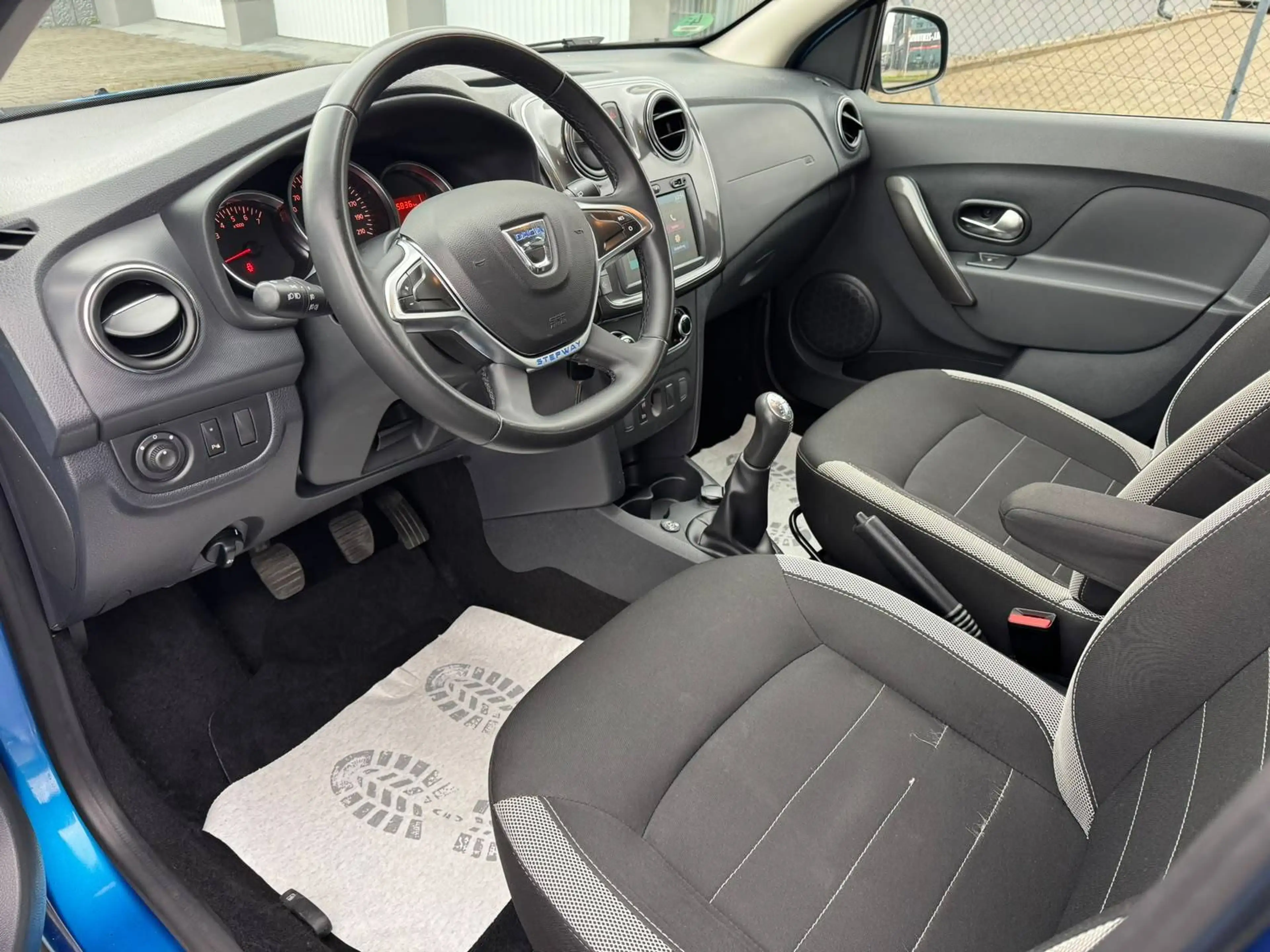 Dacia Sandero Stepway Prestige*Kamera*Tüv*Insp.neu — photo 10