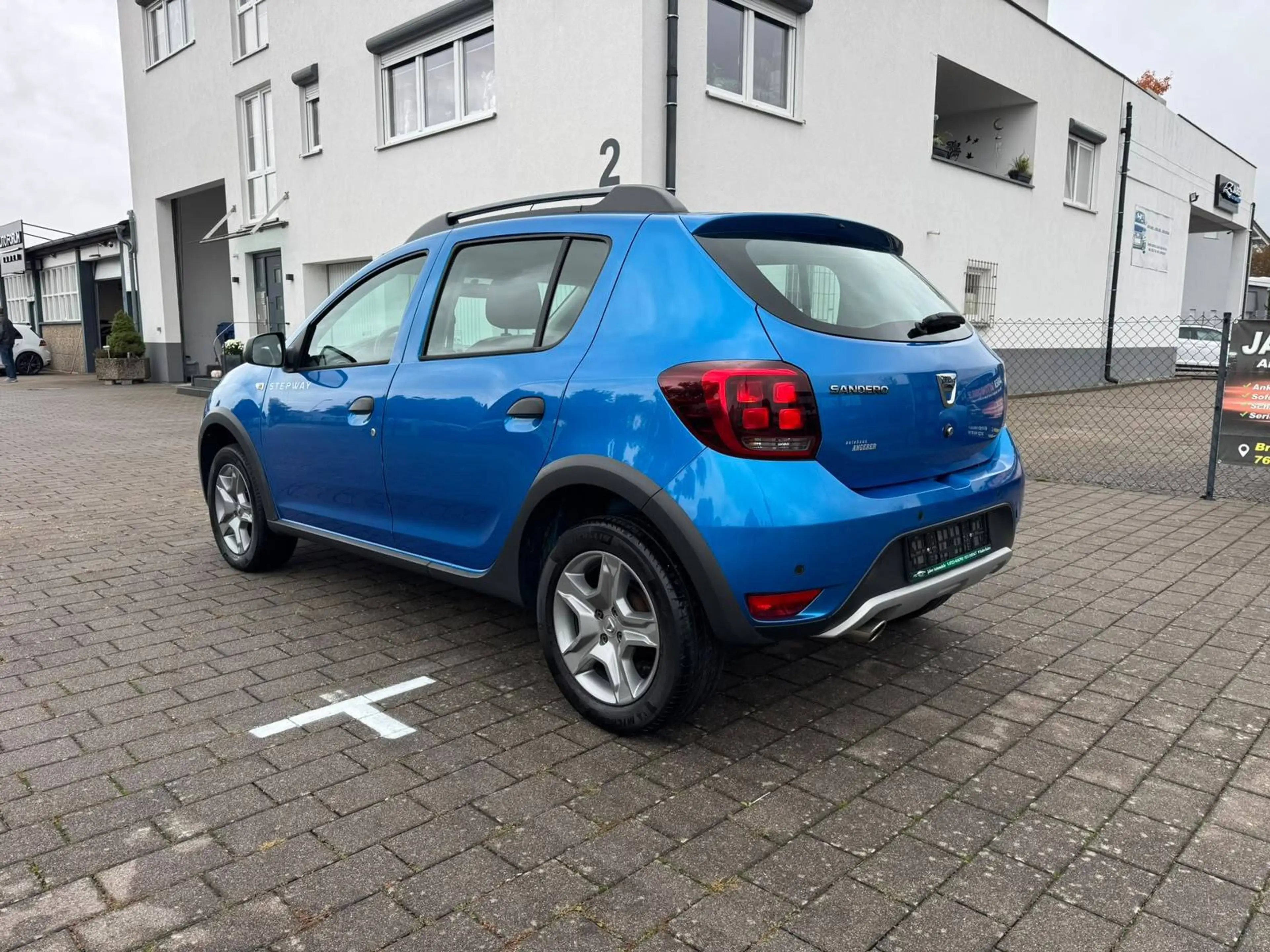 Dacia Sandero Stepway Prestige*Kamera*Tüv*Insp.neu — photo 3