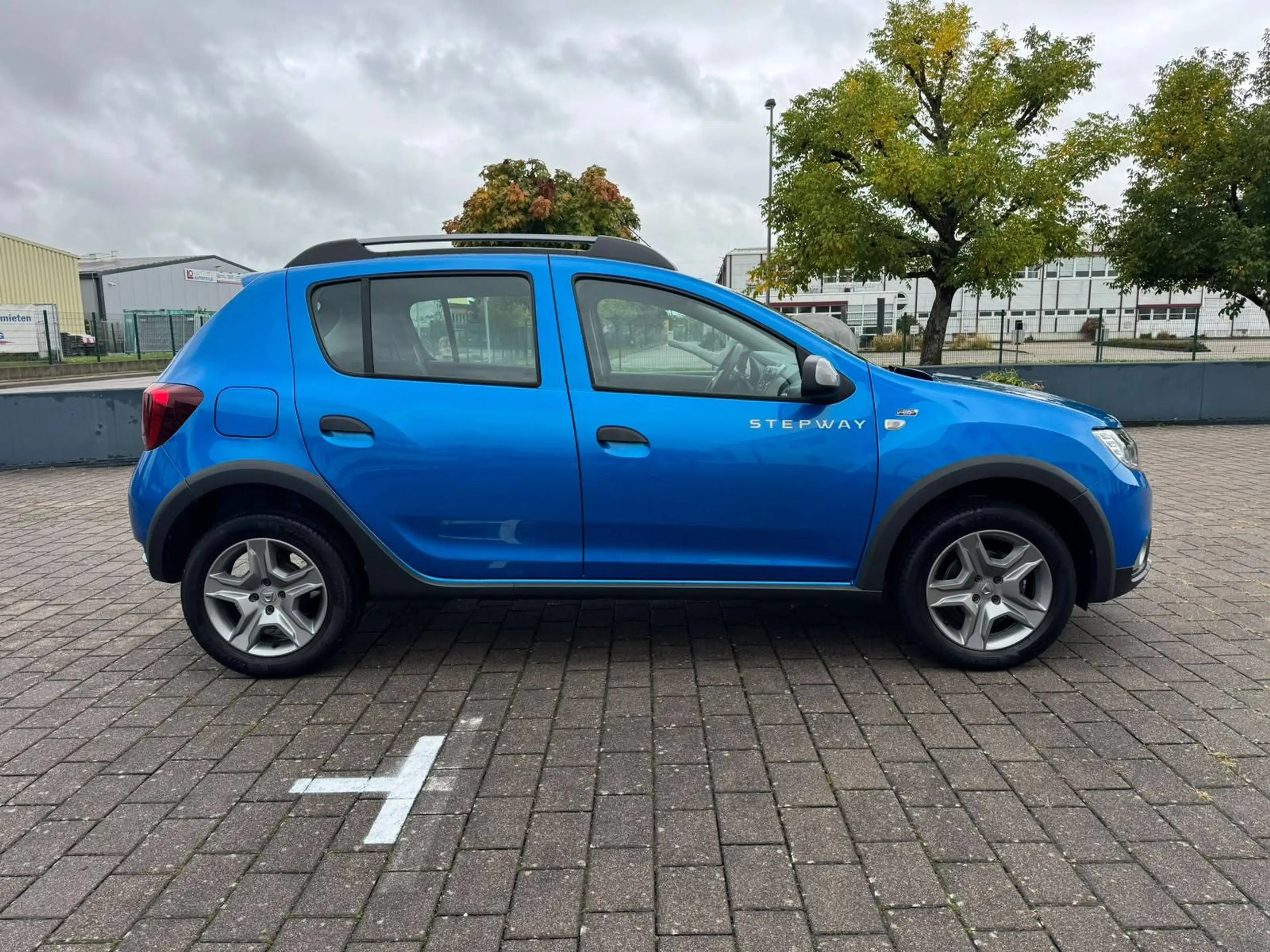 Dacia Sandero Stepway Prestige*Kamera*Tüv*Insp.neu — photo 6