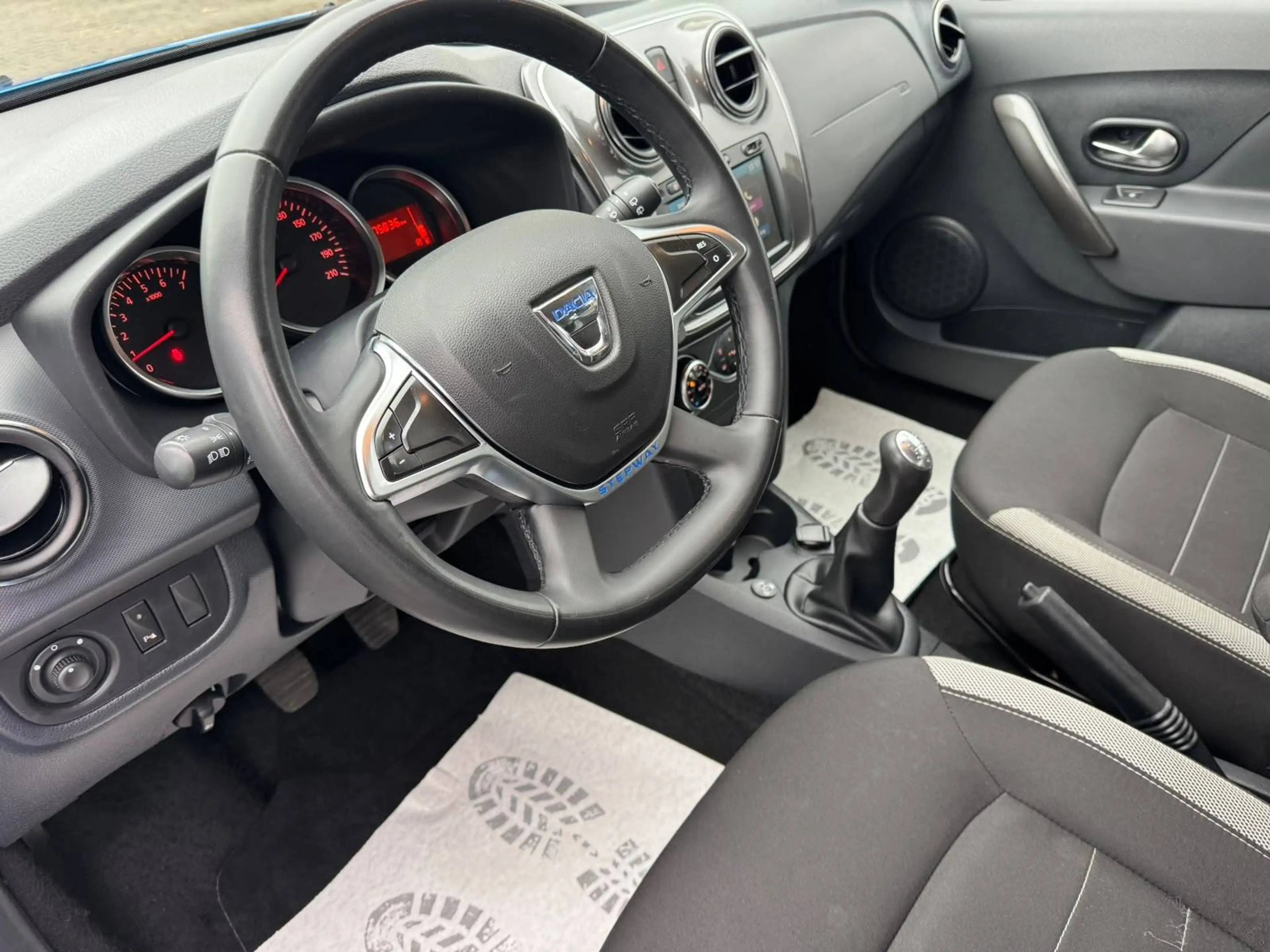 Dacia Sandero Stepway Prestige*Kamera*Tüv*Insp.neu — photo 11