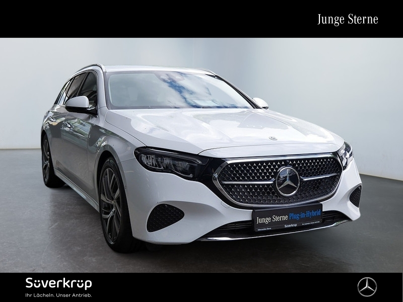Mercedes-Benz E 300 T de ,  AVANTGARDE AHK DISTR KAMERA SPUR